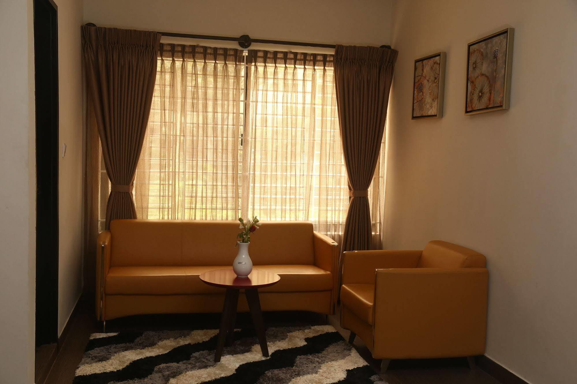 Galesia Hotel & Resort - ธากา ภายนอก รูปภาพ